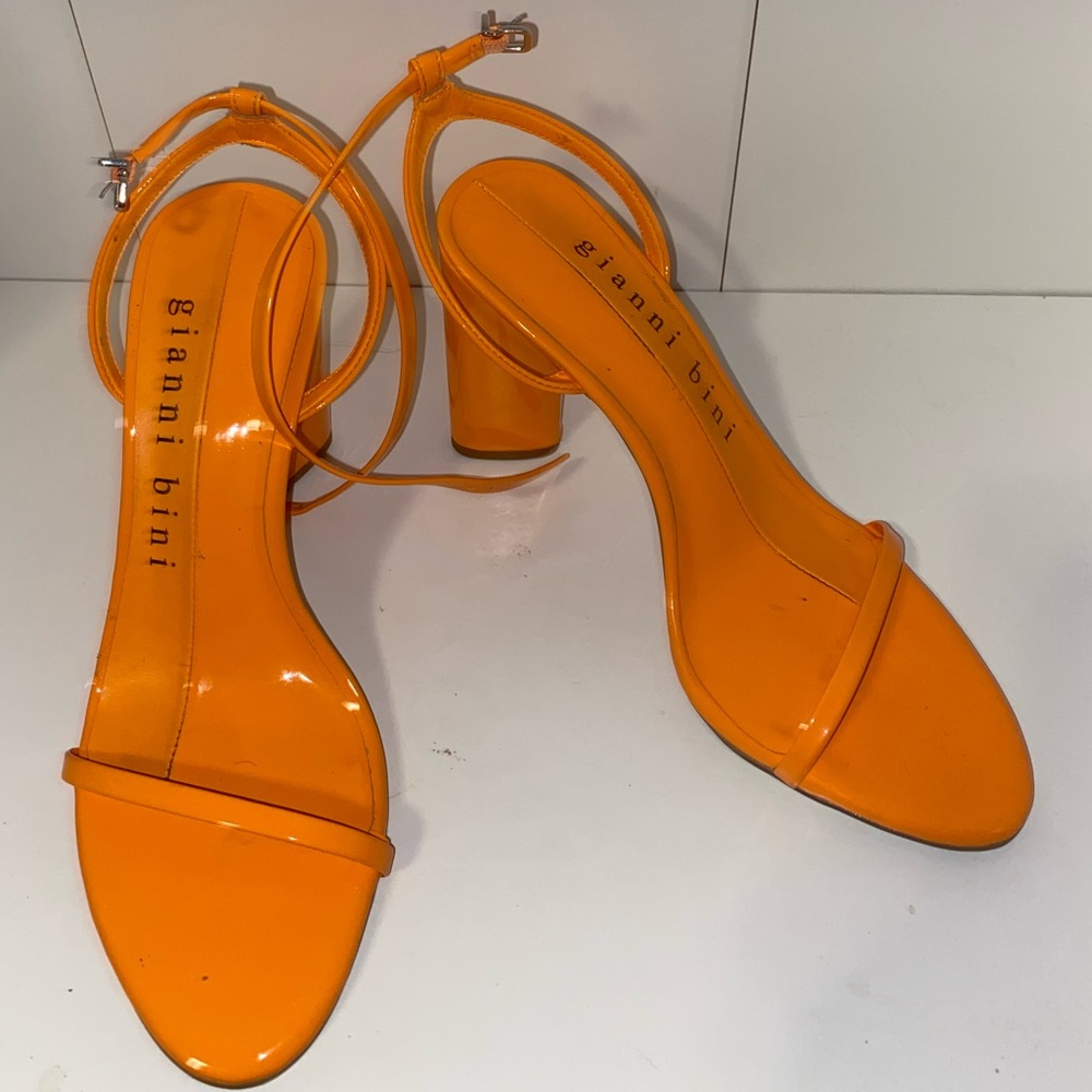 Women’s Heel